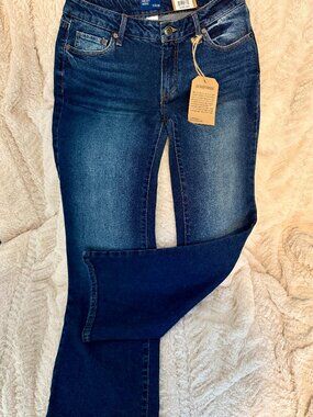 Juniors~Project Indigo low rise bootcut baggy jeans~size 7~NWT